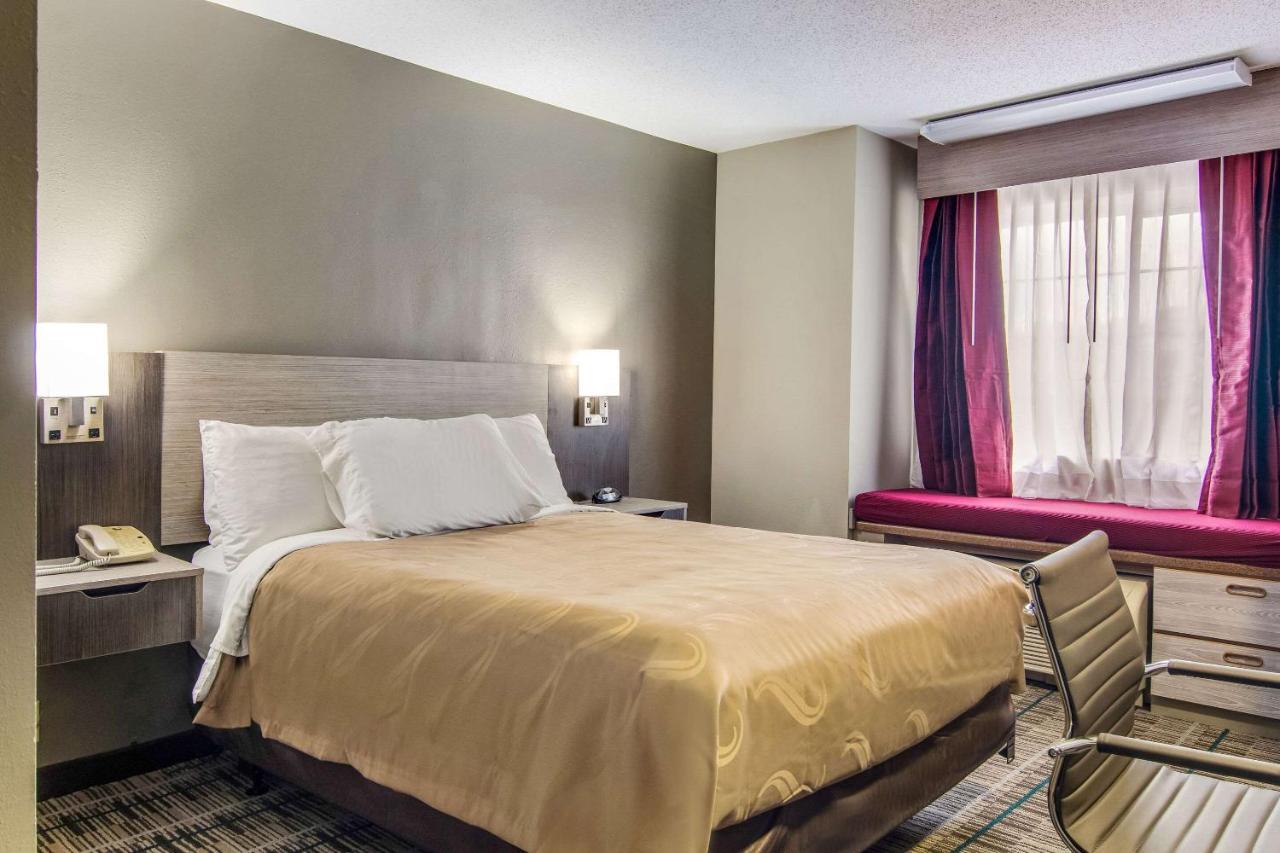 Quality Inn & Suites Grove City-Outlet Mall Dış mekan fotoğraf