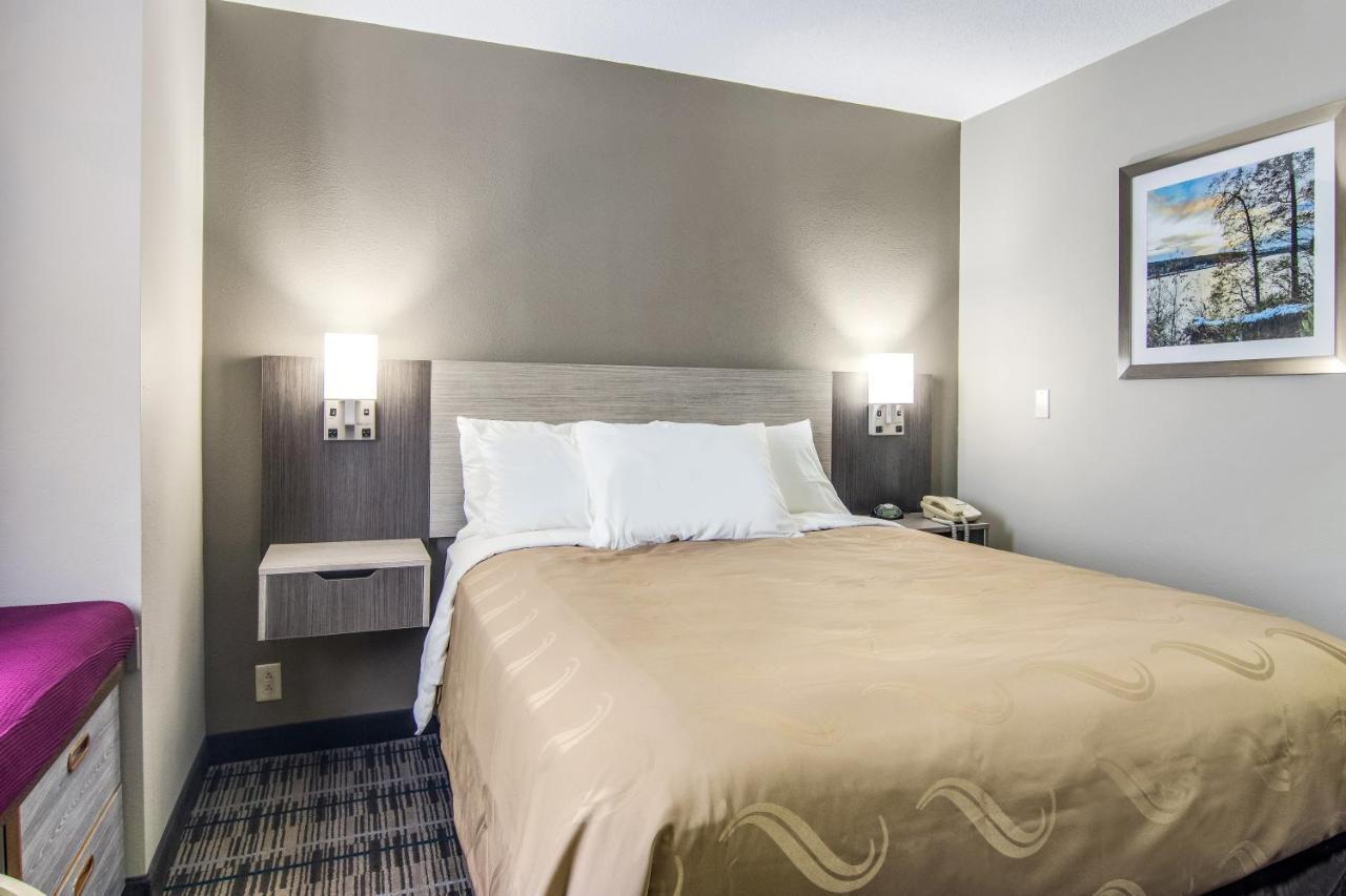 Quality Inn & Suites Grove City-Outlet Mall Dış mekan fotoğraf