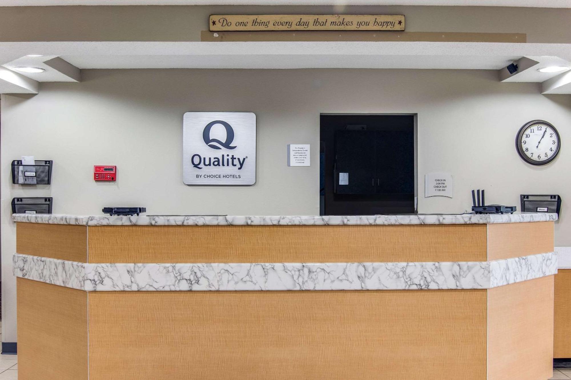Quality Inn & Suites Grove City-Outlet Mall Dış mekan fotoğraf